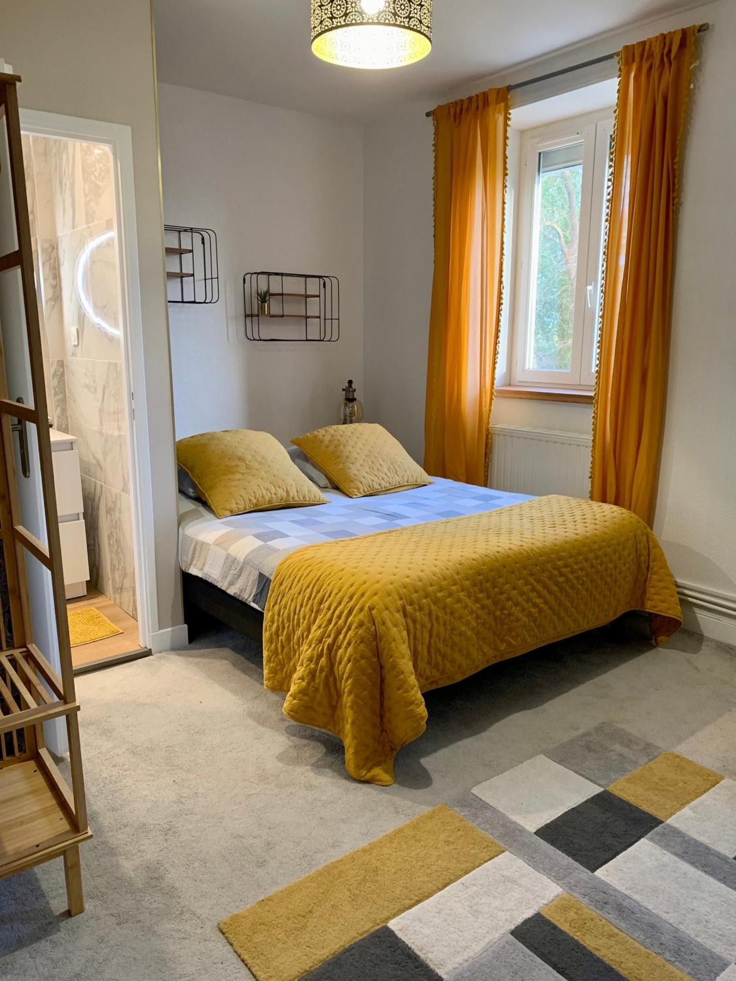 Hotel Les Sous Bois Saint-Laurent-de-Brevedent Zewnętrze zdjęcie